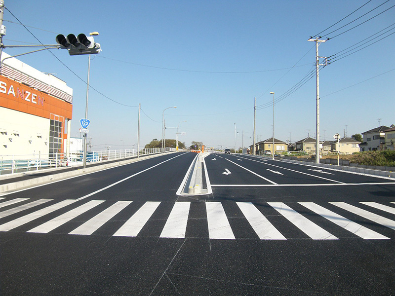 道路改築工事（蓮田岩槻バイパス・道路改良工）