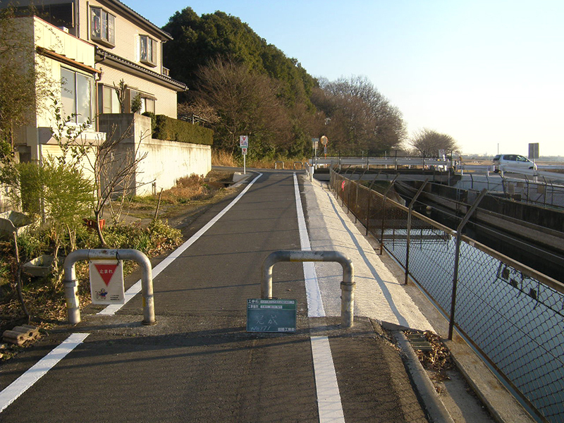 24みち第202号遊歩道舗装補修工事
