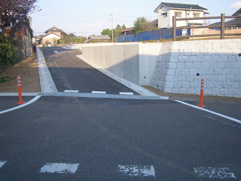 25. 街路築造等造成工事