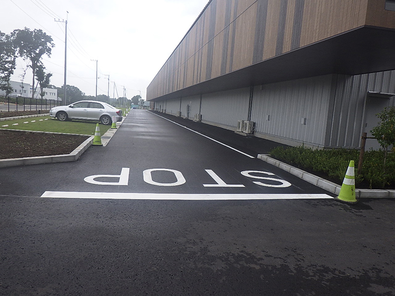 （株）アイダ設計板東プレカット工場新築工事（外構）